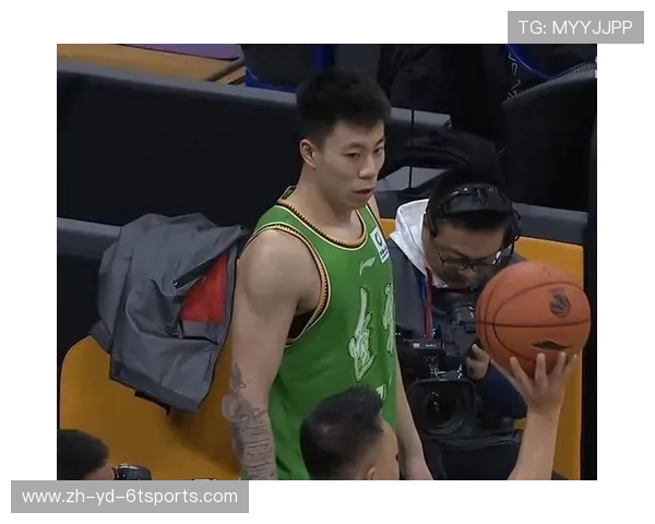 张镇麟对阵广东就来劲 关键强硬上篮霸气庆祝动作诠释比赛态度